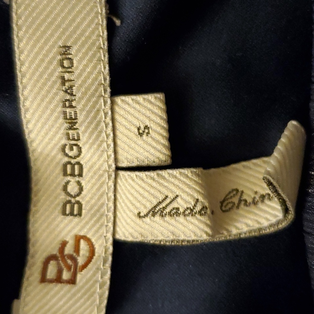 BCB halter top - S - Picture 5 of 5